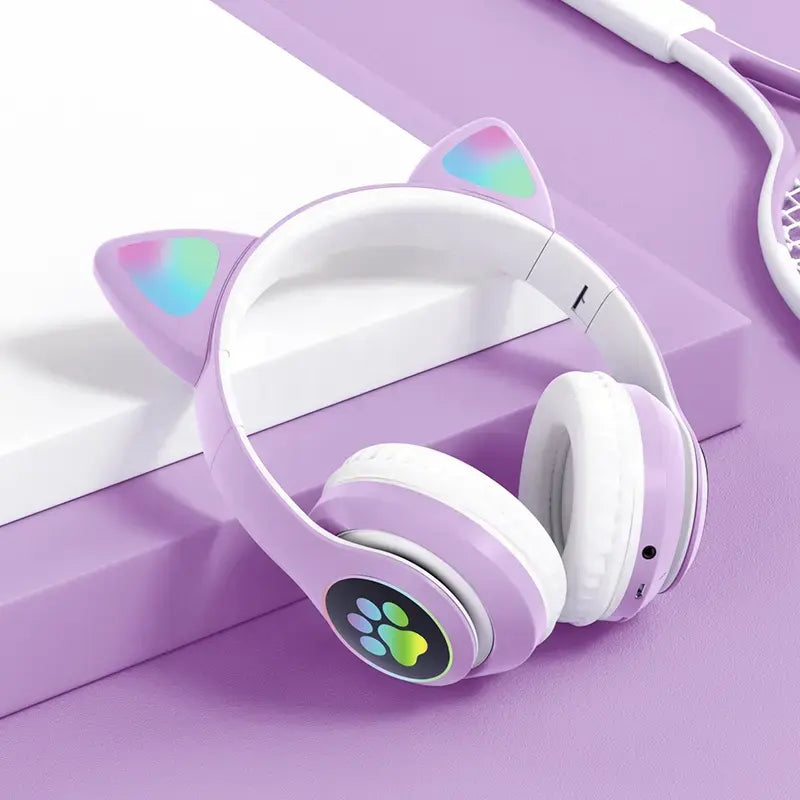 Head Cat Ear Children Headphone Kids Headset Cat Shaped Led Colour Changing Bt Wireless Headphone - Random Color (STN-28)